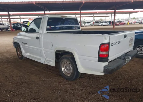 2001 Dodge Ram 1500 St/Ws из США, поврежденный, VIN 1B7HC16X71S629863